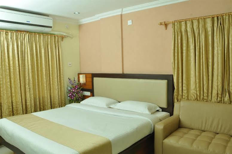 Moments Hotel Kalkuta Zewnętrze zdjęcie